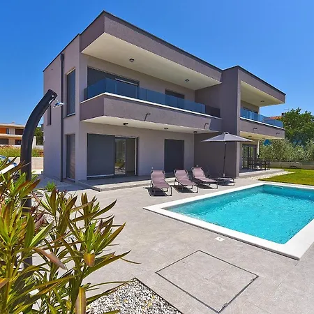 Holiday home Ante 2245 *