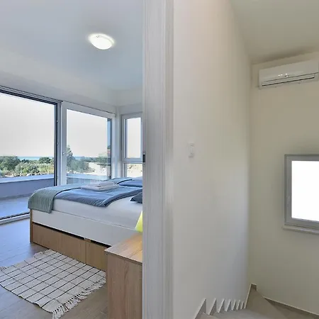 Holiday home Ante 2245 *