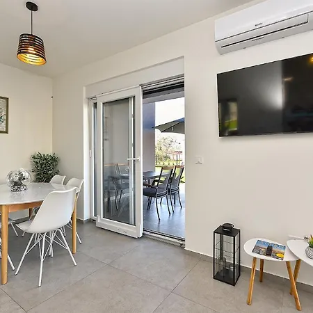 Holiday home Ante 2245 *